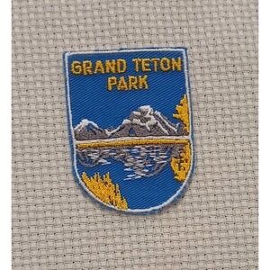 Vintage Grand Teton Park Patch Wyoming Travel Souvenir‎ Badge Mountains Patch